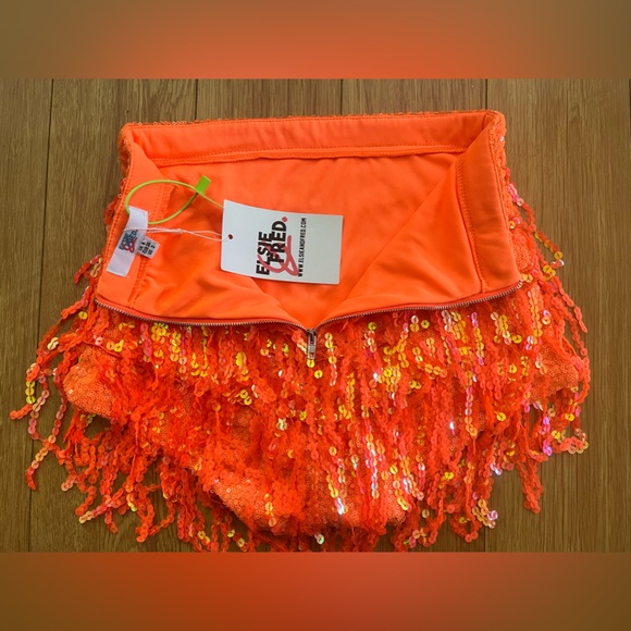 Elsie & Fred. La Bamba Hot Shorts - Picture 4 of 6